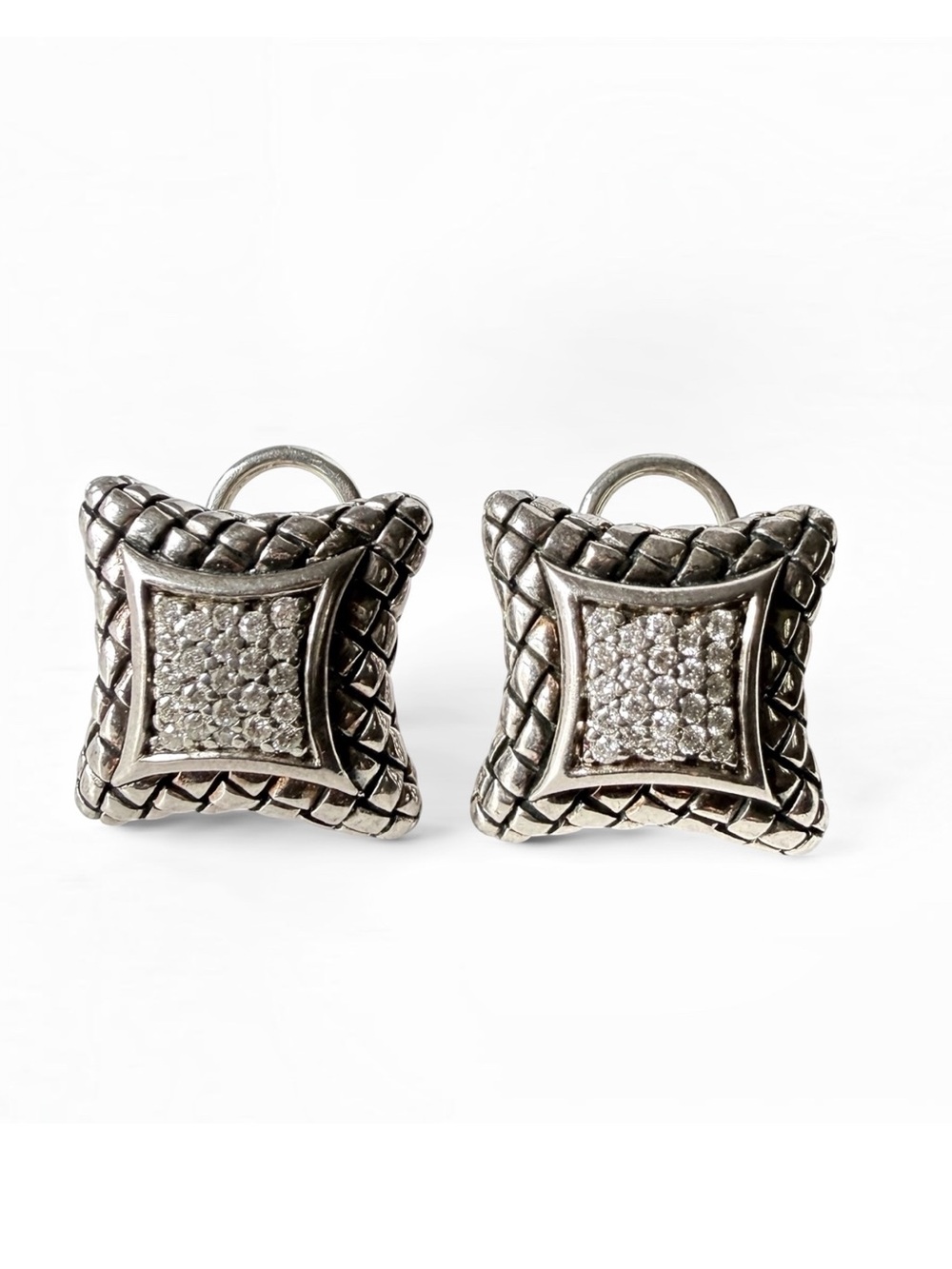 Scott Kay Sterling Silver Diamond Basket Weave Leverback Puffy Square Earrings